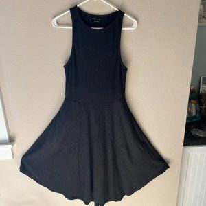 Prana Black Knit Sleeveless Dress Women's M side pockets and flared skirt